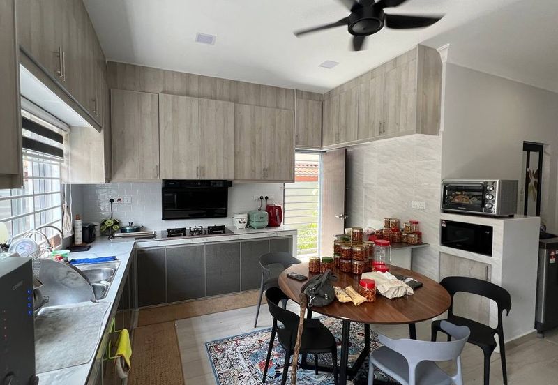 Corner Lot 2 Storey Taman Melawati