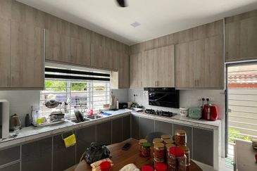 Corner Lot 2 Storey Taman Melawati