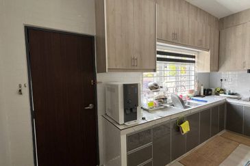 Corner Lot 2 Storey Taman Melawati