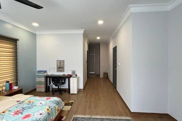 Corner Lot 2 Storey Taman Melawati