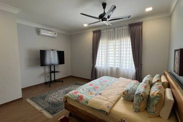 Corner Lot 2 Storey Taman Melawati