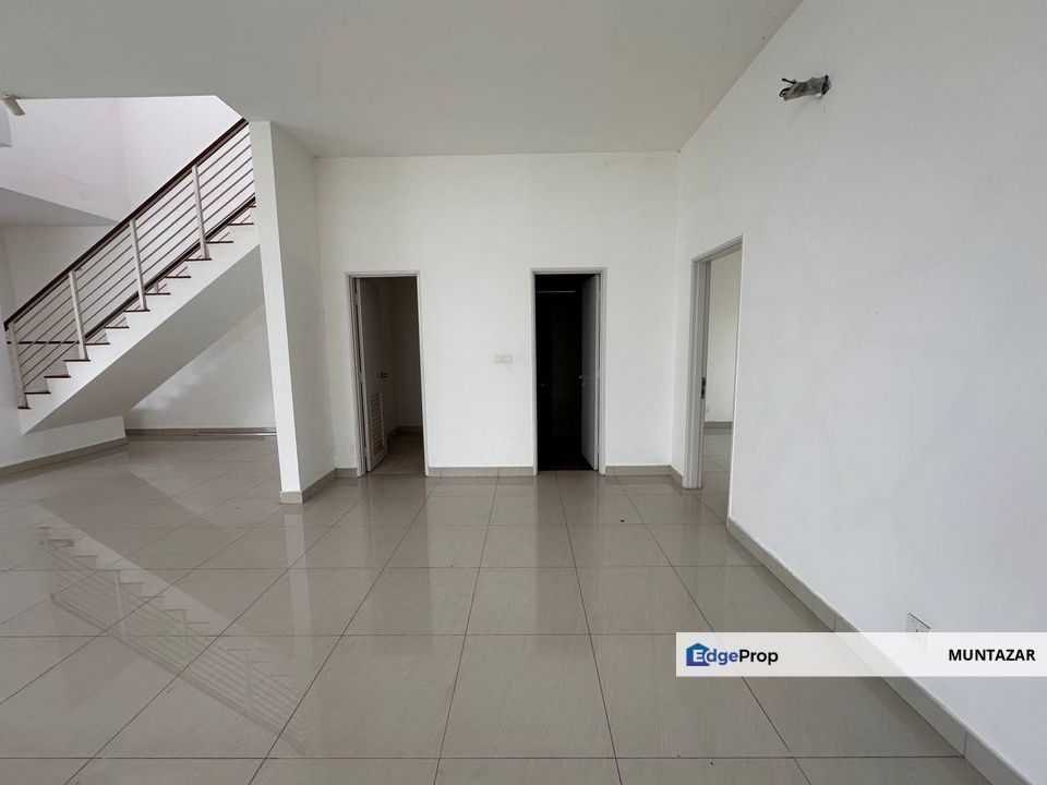 Freehold Gated and Guarded Semi-D Cyberjaya, Selangor, Cyberjaya