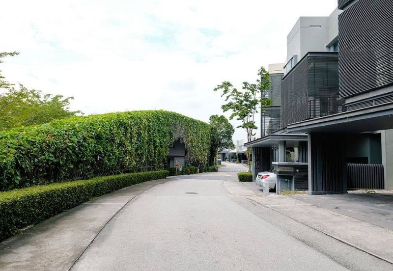 Mirage By The Lake @ Perdana Lakeview West