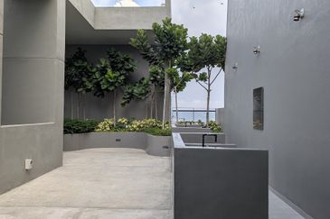 Emerald 9 Condominium