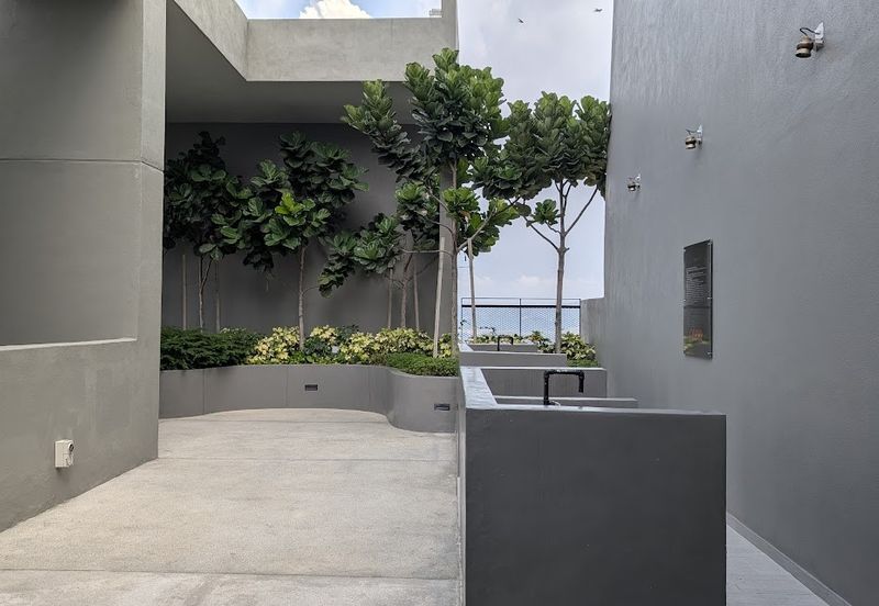 Emerald 9 Condominium