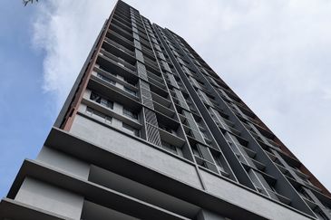 Emerald 9 Condominium