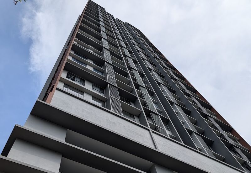 Emerald 9 Condominium