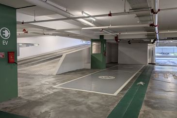 Emerald 9 Condominium