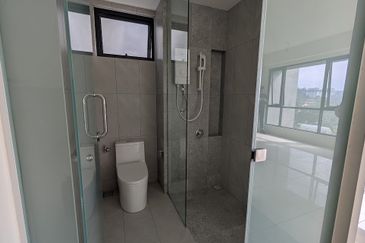 Emerald 9 Condominium