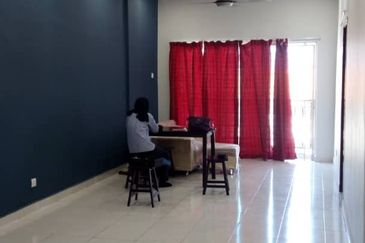 Residensi Warnasari 2