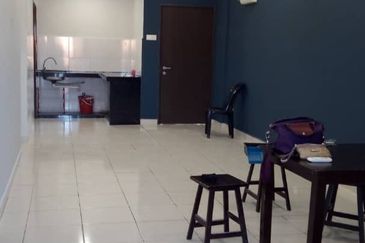 Residensi Warnasari 2