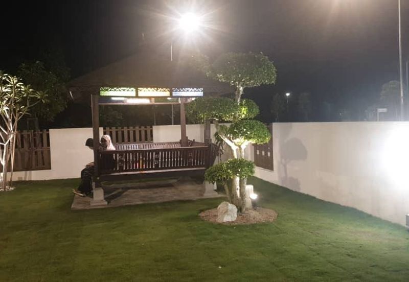 Fully Furnished & Large Land 