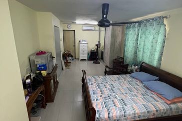 Jalan Suasana, Bandar Tun Hussein Onn