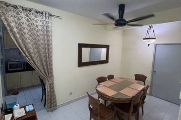 Jalan Suasana, Bandar Tun Hussein Onn