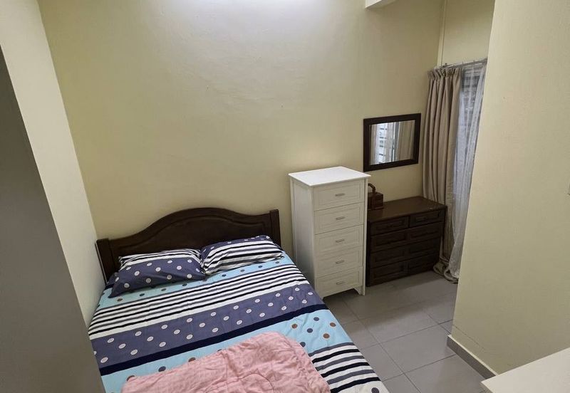 Jalan Suasana, Bandar Tun Hussein Onn