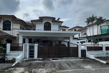 Jalan Suasana, Bandar Tun Hussein Onn