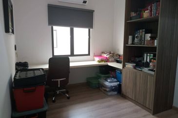 Farina @ Setia Ecohill 2