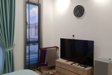 Farina @ Setia Ecohill 2