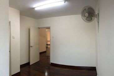 Taman Sungai Besi Indah