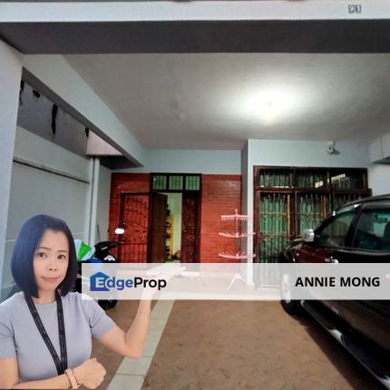 Renovated+Full Loan Unit Jalan Bukit Impian For Sale , Johor, Skudai