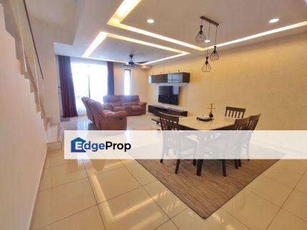 [RENOVATED ] Double Storey Terrace Amicus, Setia Ecohill , Semenyih, Selangor, Semenyih