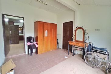 Kampung Sungai Ramal Luar