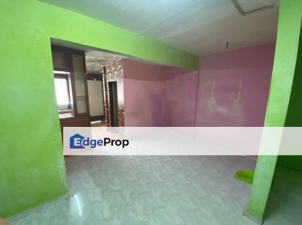 [Non-Bumilot Unit] Double Storey Terrace House for Sale in Taman Perindustrian Puchong,, Selangor, Puchong