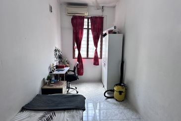 Jalan SP 4 @ Bandar Saujana Putra