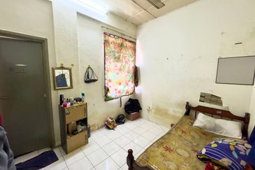 Jalan SP 4 @ Bandar Saujana Putra