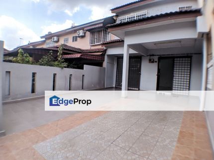 [RENOVATED | Non-Bumilot] 0Double Storey Terrace Taman Pinggiran Putra, Seri Kembangan, Selangor, Seri Kembangan