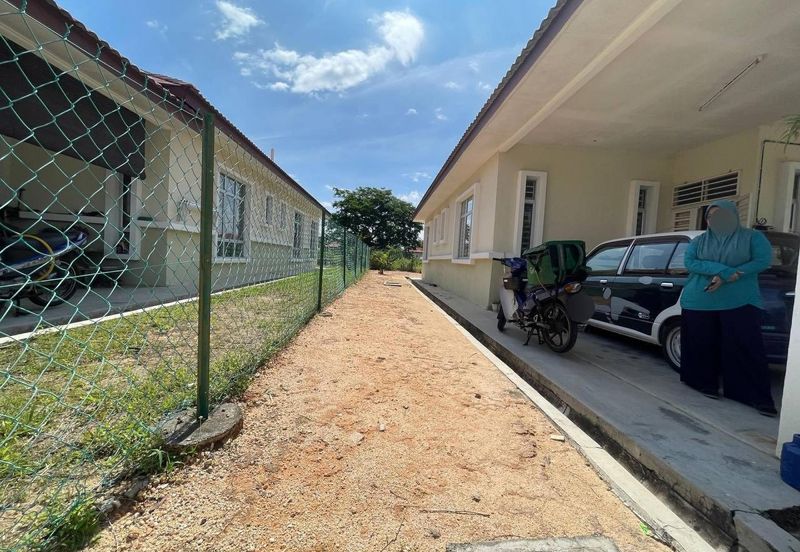 Albury at Mahkota Hills