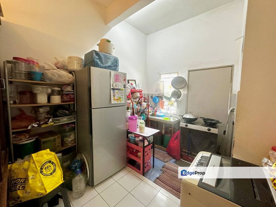 FACING OPEN‼️Double Storey Terrace, Laman Semanggi , Semenyih, Selangor, Semenyih