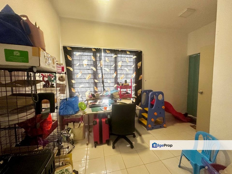 FACING OPEN‼️Double Storey Terrace, Laman Semanggi , Semenyih, Selangor, Semenyih