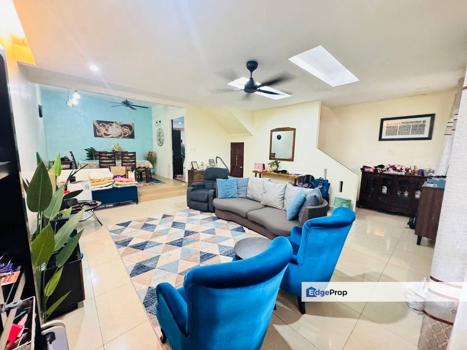 RENOVATED‼️Double Storeys Terrace, Taman Mulia Pajam, Nilai, Negeri Sembilan, Seremban