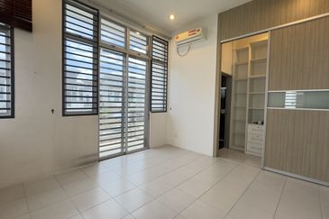 Jalan SP 10 @ Bandar Saujana Putra