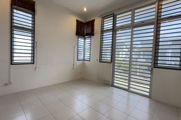 Jalan SP 10 @ Bandar Saujana Putra