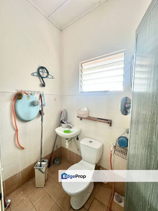 FULLY EXTENDED‼️  FOR SALE: Double Storey Jalan Selasih Saujana Utama 3 Sungai Buloh, Selangor, Sungai Buloh