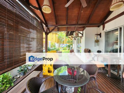 RENOVATED‼️ 2.5 Storey Semi D Jalan Plumbum, Seksyen 7, Shah Alam, Selangor, Shah Alam