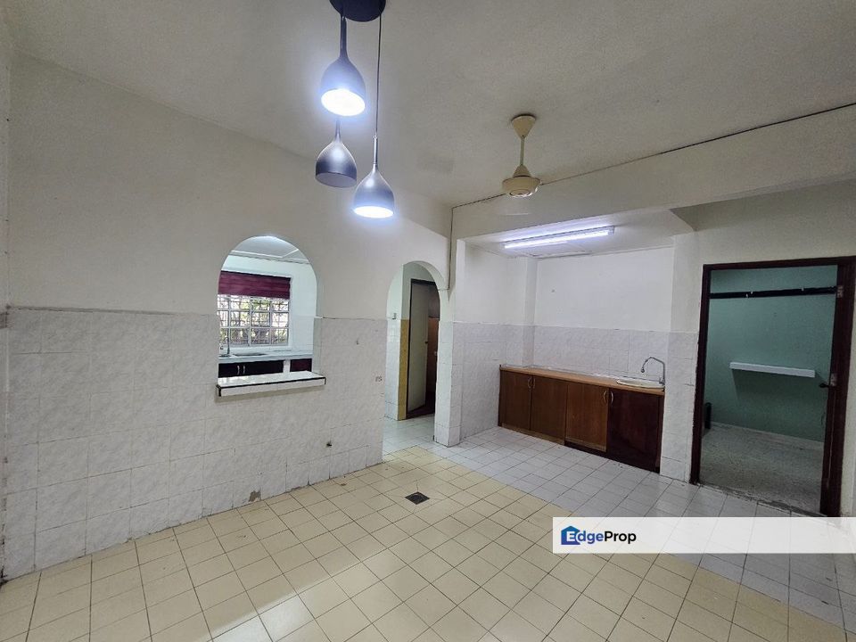 EXTENDED KITCHEN Double Storey Impian Gemilang Saujana Impian Kajang ~ 24 X 75 sqft🔥, Selangor, Kajang