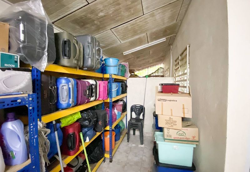 Taman Desa Saujana *