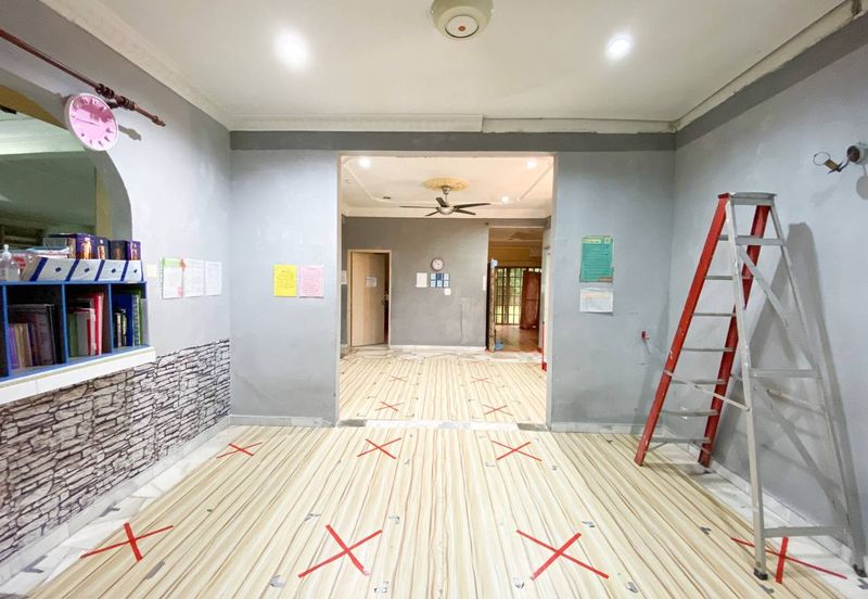 Taman Desa Saujana *