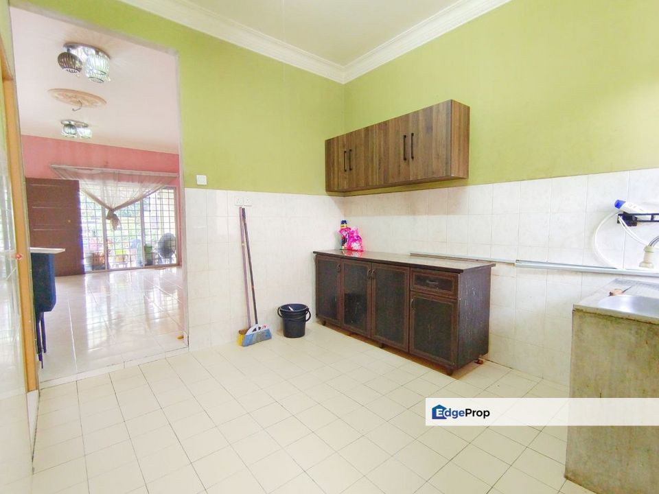 TERMURAH‼️ 💥DEKAT SURAU | Gated & Guarded💥 Double Storey Terrace, Seksyen 8 ,Bandar Batu Bangi, Selangor, Bangi