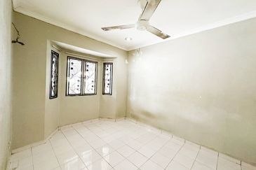 Taman Desa Salak Jaya