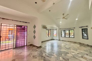 Taman Alam Megah, Seksyen 28