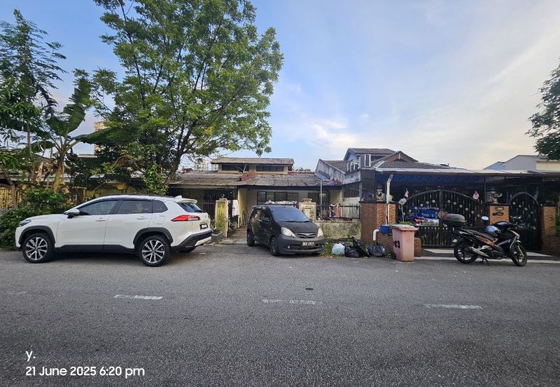 Taman Sri Subang PJS 10