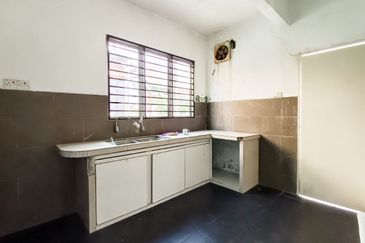 Bandar Saujana Putra 3