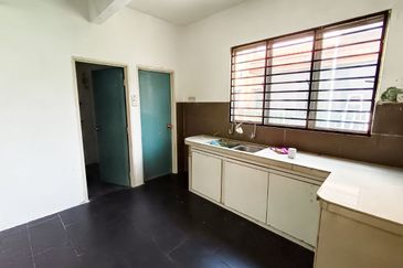 Bandar Saujana Putra 3