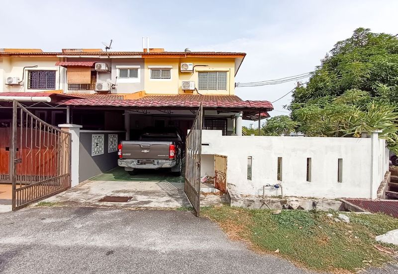 Bandar Saujana Putra 3