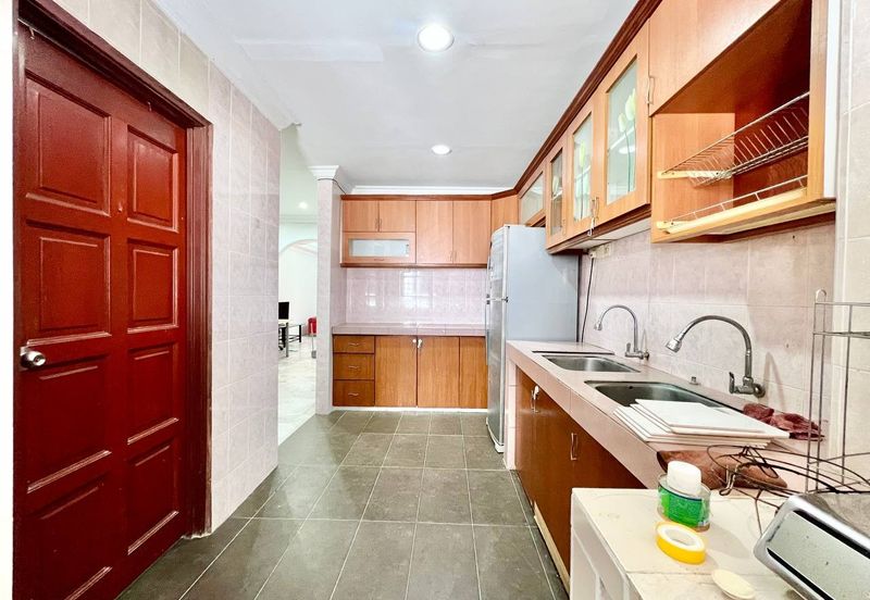 Taman Saujana Puchong