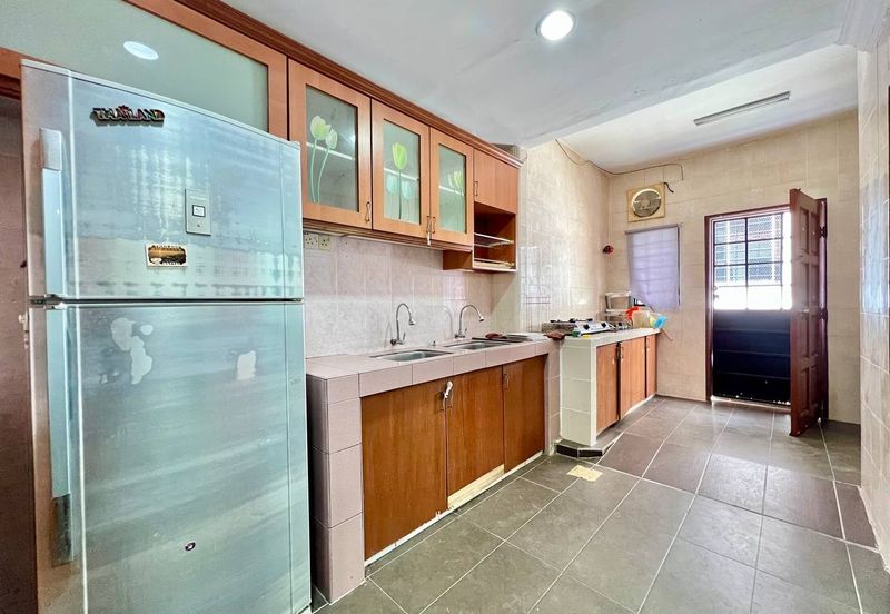 Taman Saujana Puchong